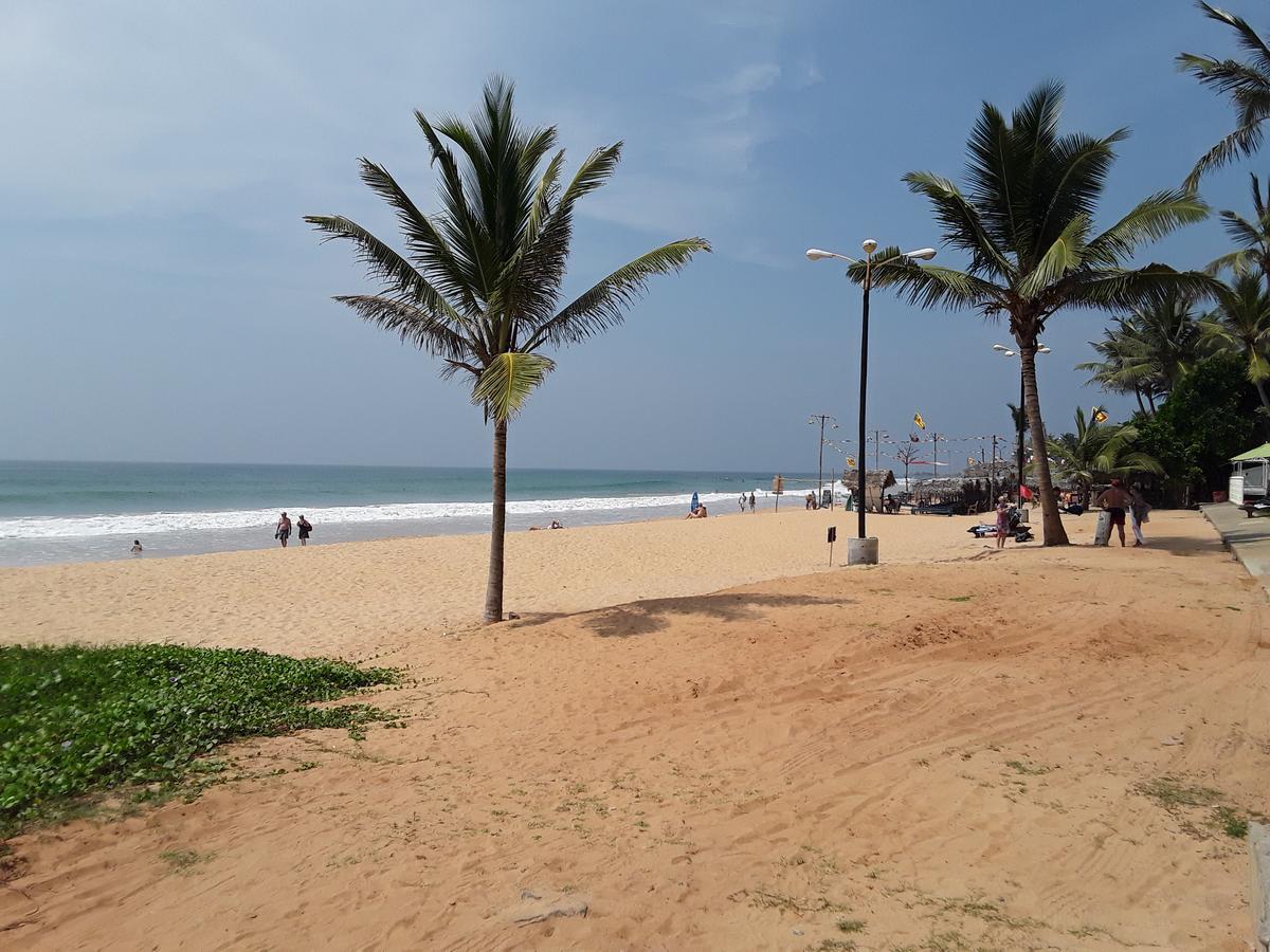 Darshani Hikka Villa Hikkaduwa Esterno foto